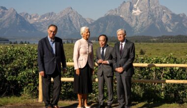 Central bankers fear being caught in Federal Reserve's storm