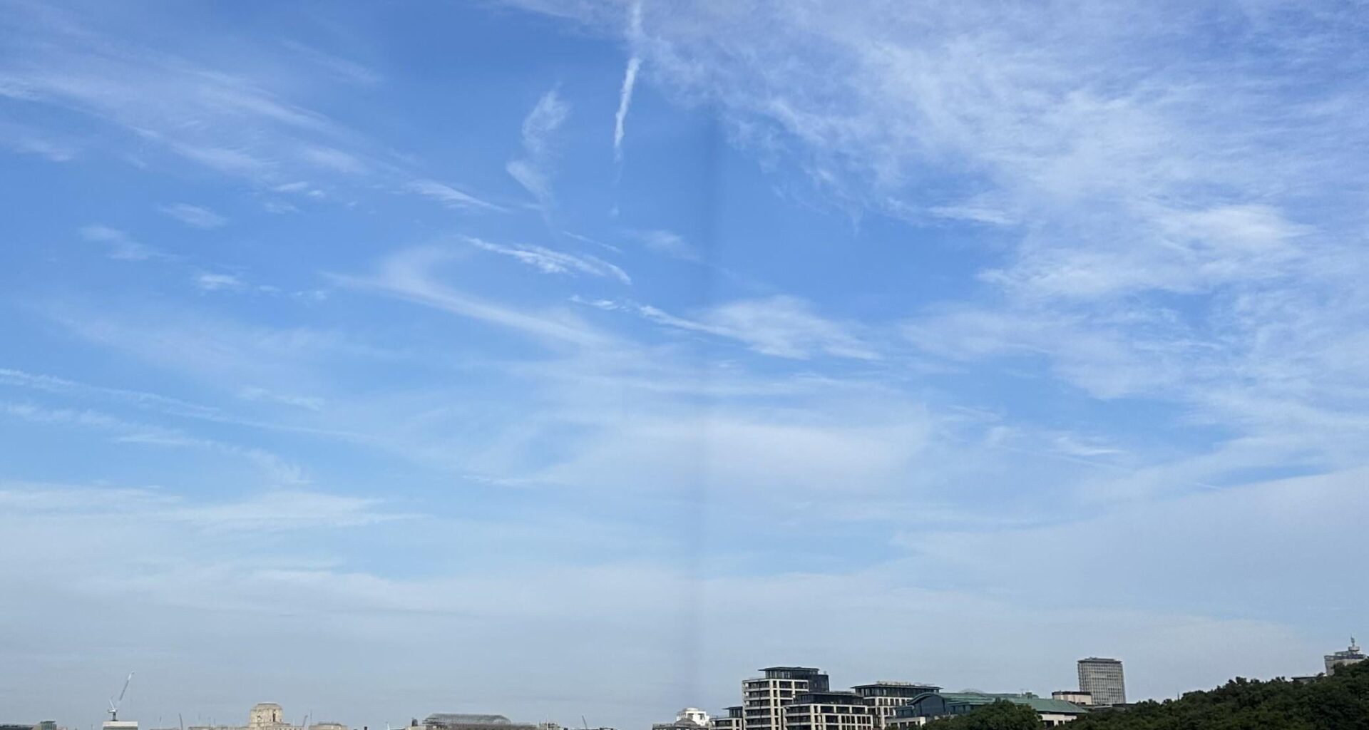 Strange dark line seen from Blackfriars bridge this morning?