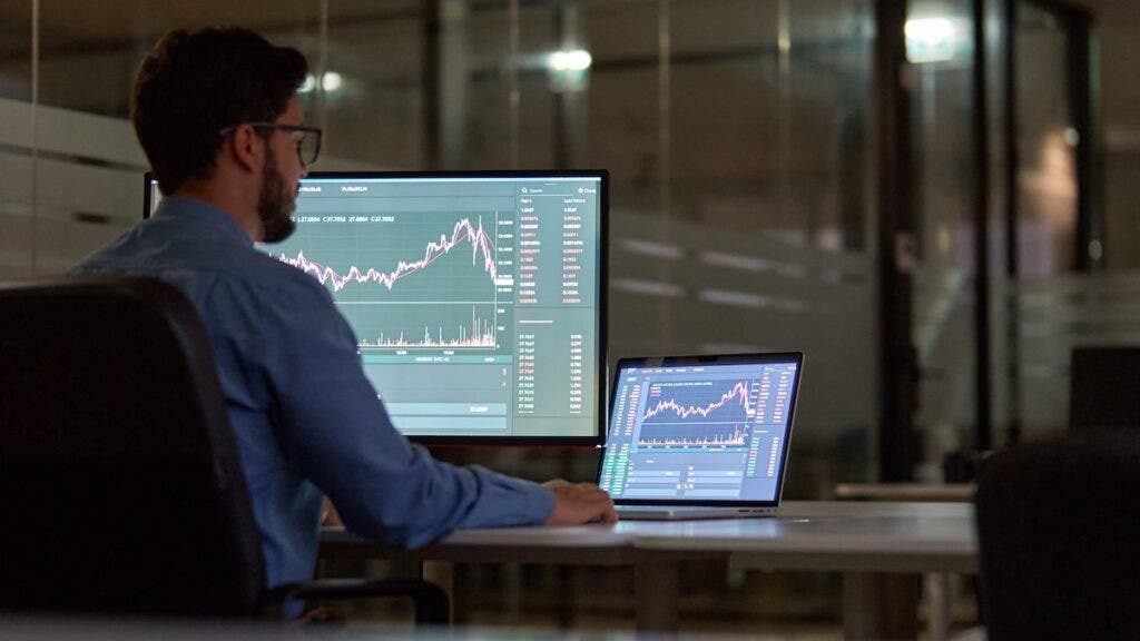 How 6 Pros Would Allocate $10K In Today's Market