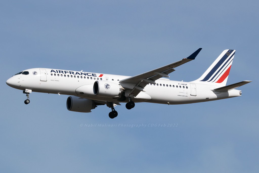 An Air France (AF) Airbus A220-300 completed its inaugural ferry flight from Mirabel Airport (YMX) to Paris Charles de Gaulle Airport (CDG) using a blend of sustainable aviation fuel (SAF).