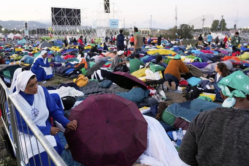 Faithful camped out at Tor Vergata