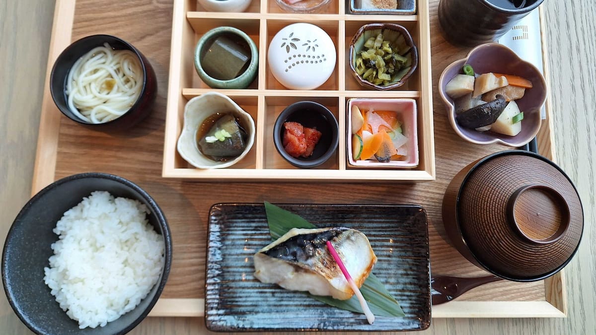 What it’s like eating pufferfish in Nagato, Japan