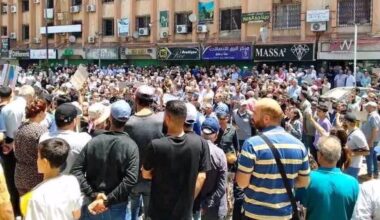 Syrians protest against massacres of Alawites, Israel regime