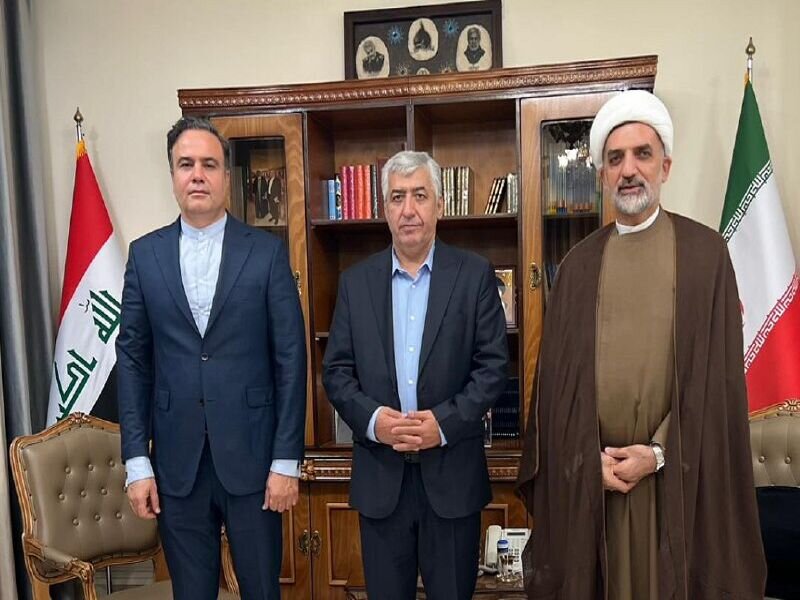 Iran seeks to expand tourism ties with Iraq