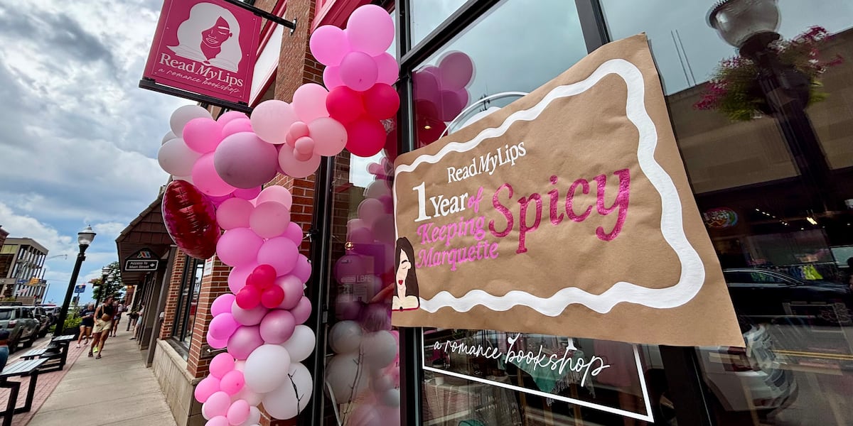 Read My Lips bookstore celebrates 1 year in business