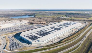 Tesla talks Semi ramp, Optimus, Robotaxi rollout, FSD with Wall Street firm
