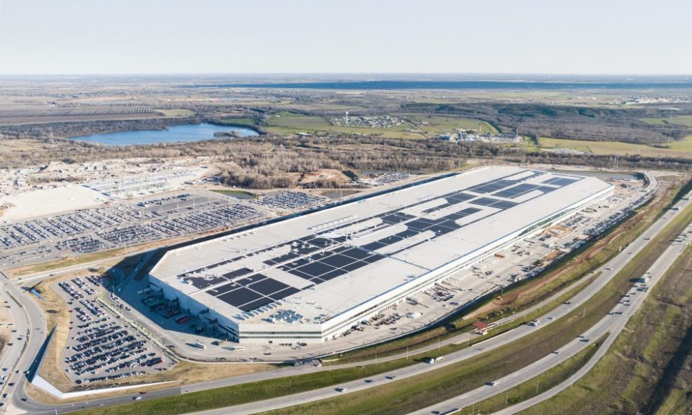 Tesla talks Semi ramp, Optimus, Robotaxi rollout, FSD with Wall Street firm