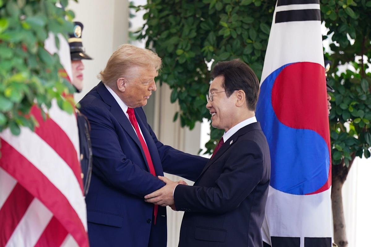 Trump Says South Korea Tariff Deal Will Stay, Despite Lee’s Push