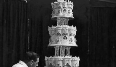 Royal Wedding Cake 1947