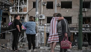 As Ukraine, West Seek Peace Talks, Russia Vows Autumn Offensive In Occupied Regions