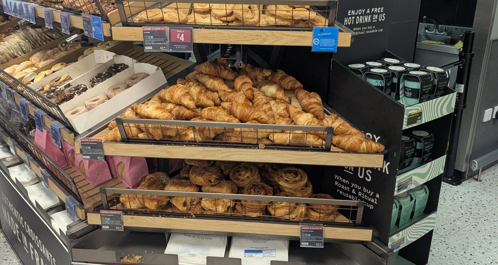 Does it bother anyone else that Kings hospital has an uncovered bakery section? Of all places