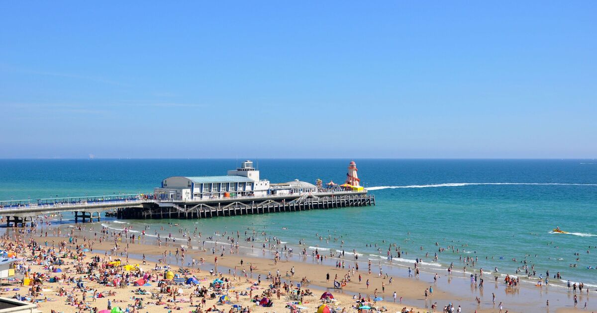 UK seaside town turned ‘Wild West’ as locals fear going out over migrant hotels | UK | News