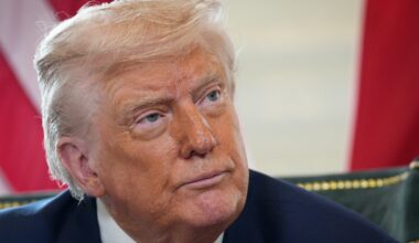 Donald Trump déploie deux sous-marins nucléaires pour répondre à des commentaires "provocateurs" de la Russie