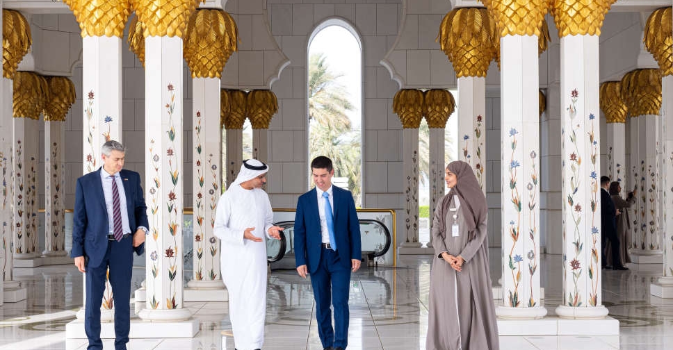Moldovan Deputy Prime Minister visits Sheikh Zayed Grand Mosque - Dubai Eye 103.8