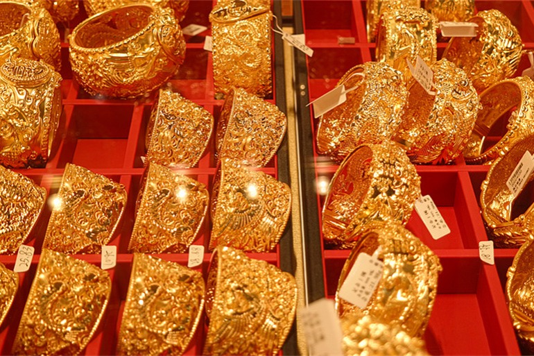 China likely to continue buying gold