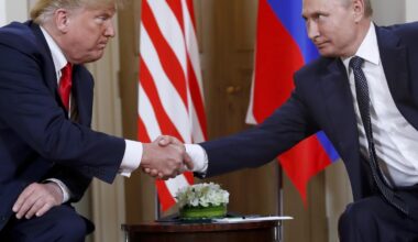 Ucraina - Russia, le notizie in diretta | Xi sente il presidente russo: «Bene la riapertura del dialogo con gli Usa». Trump pronto a vedere Putin, anche senza Zelensky