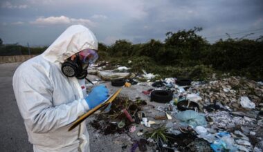 I 200 milioni restituiti a chi avvelenò la Terra dei Fuochi. Vent’anni di lotte inutili