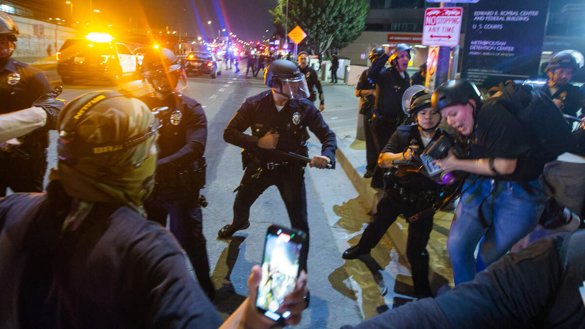 Violent new demonstrations against ICE in Los Angeles
