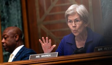 Senate Dems Raise Alarms Over 'Meltdown' Risk Posed by New Crypto Bill