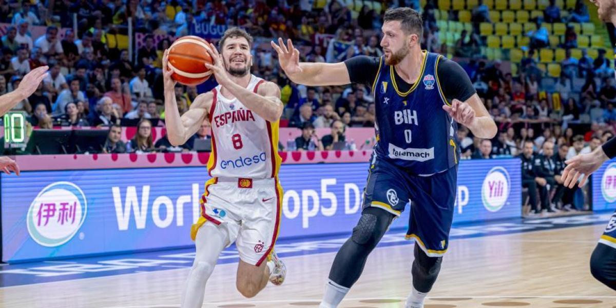 España aplasta a Bosnia y vuelve a parecerse a sí misma