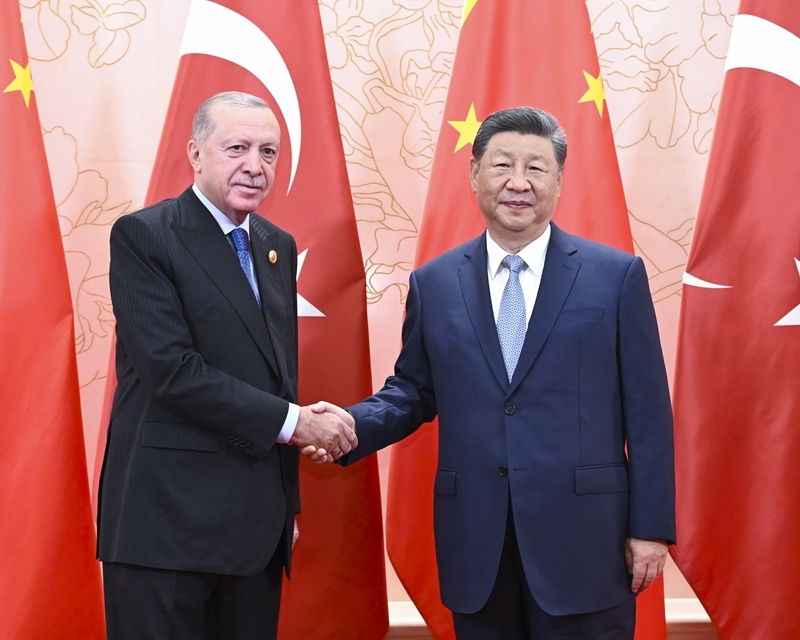 Xi meets Turkish president
