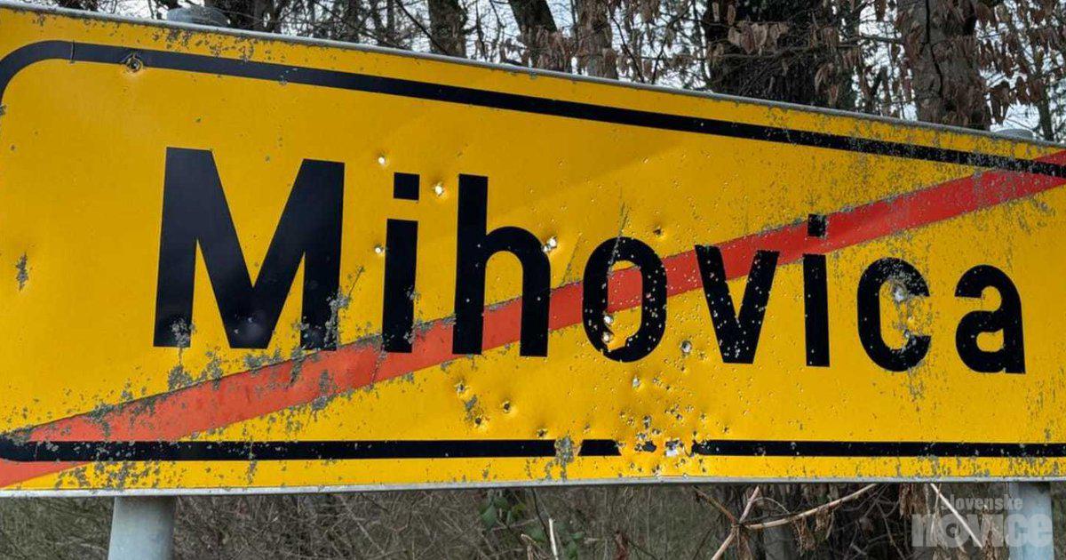 Dolenjce prestrašilo streljanje iz kalašnikovke: Po 30 strelov se sliši v enem rafalu!