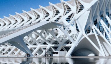 Valencia | lines and shapes