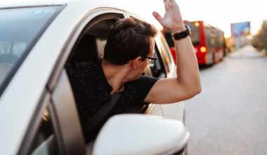 Verkehrsstudie Österreich – Streit auf der Straße: das häufigste Schimpfwort ist...