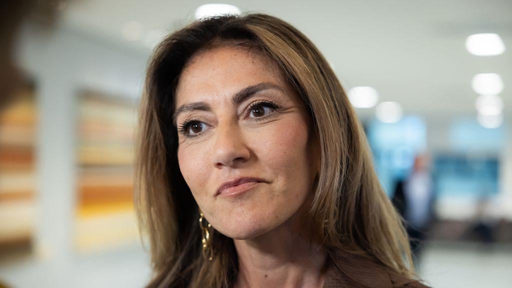 VVD-leider Yesilgöz verwijdert tweet en zegt sorry tegen Douwe Bob
