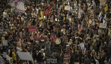 Protesters go on strike in Israel demanding ceasefire and release of Gaza hostages