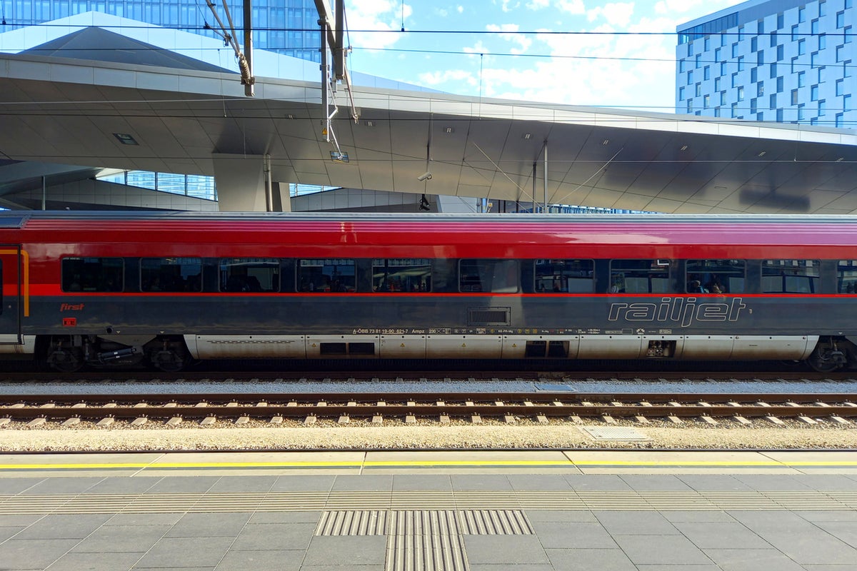 Man locked out of carriage during smoke break survives clinging onto Austrian high-speed train
