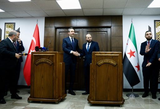 Türkiye begins first natural gas shipments to Syria