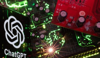 Can you trust AI's money advice? Financial experts weigh in
