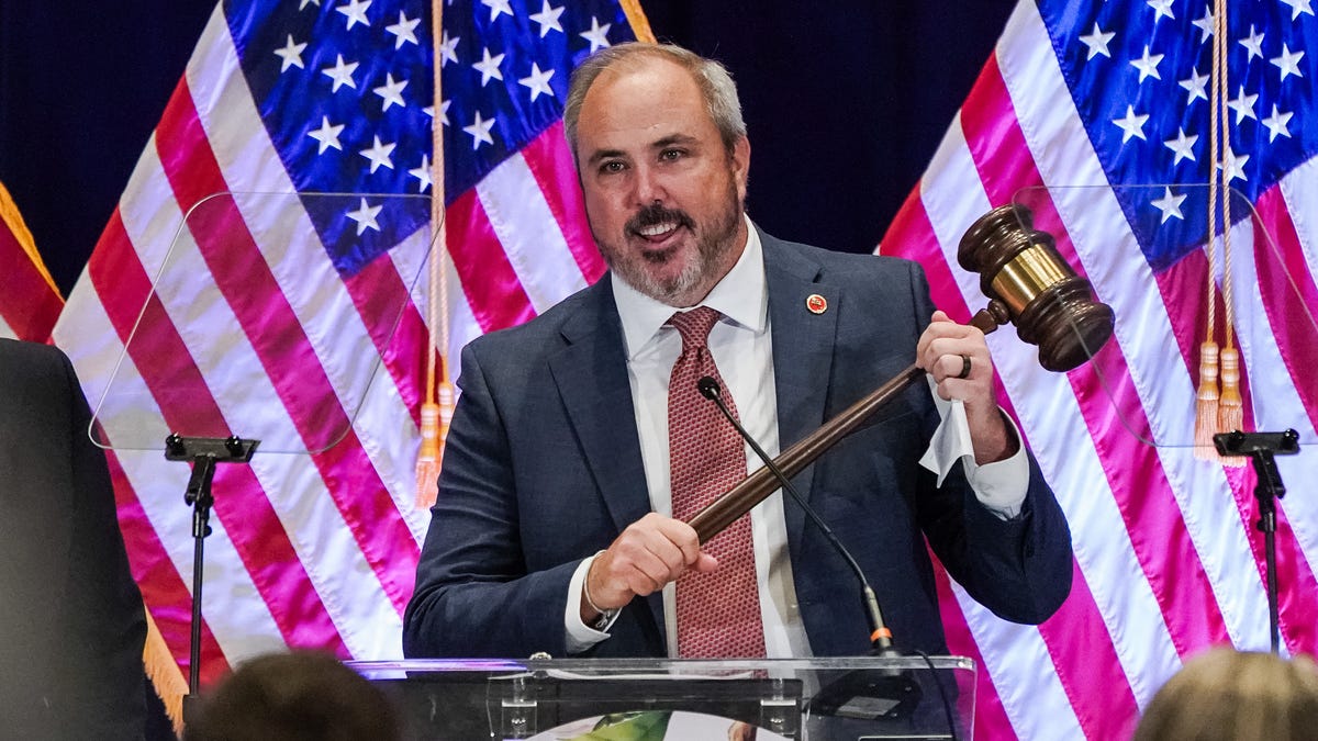 Can Trump and the GOP beat the midterm odds - and history