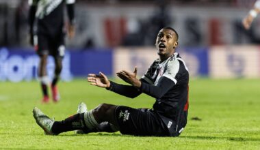 Mercado FC Porto: SAD estuda próximo passo por Rayan, mas tem alternativas