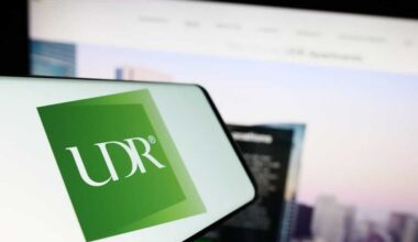 Are Wall Street Analysts Predicting UDR Stock Will Climb or Sink?