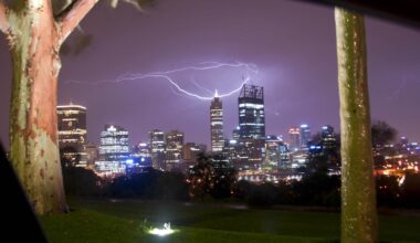 WA and Perth weather: Severe warning as rainband, storms approach Perth
