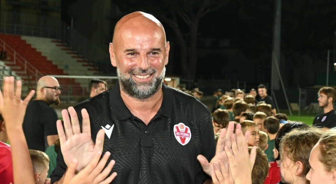 Vis, domani c'è la Coppa Italia: Samb primo ostacolo al Riviera. Stellone: «Sempre un derby»