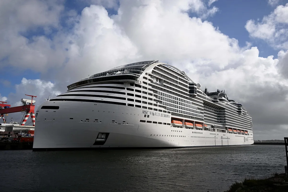 MSC cruise ship loses propulsion off Italy coast with over 6,000 passengers