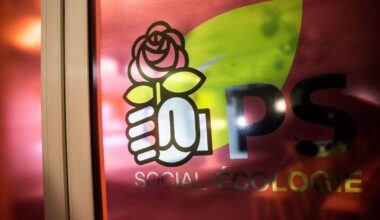 Le PS présente son budget alternatif et veut notamment récolter 26,9 milliards d'euros en taxant les grandes fortunes