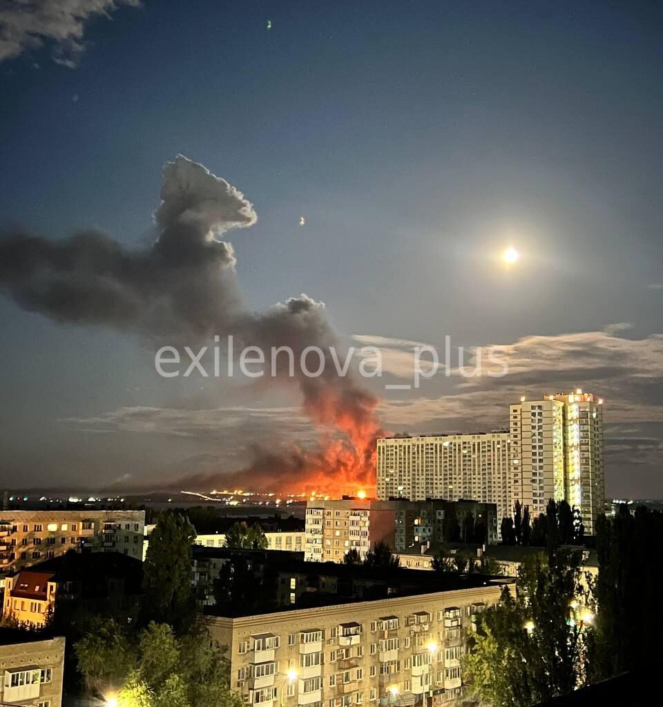 Drones strike Saratov oil refinery in Russia