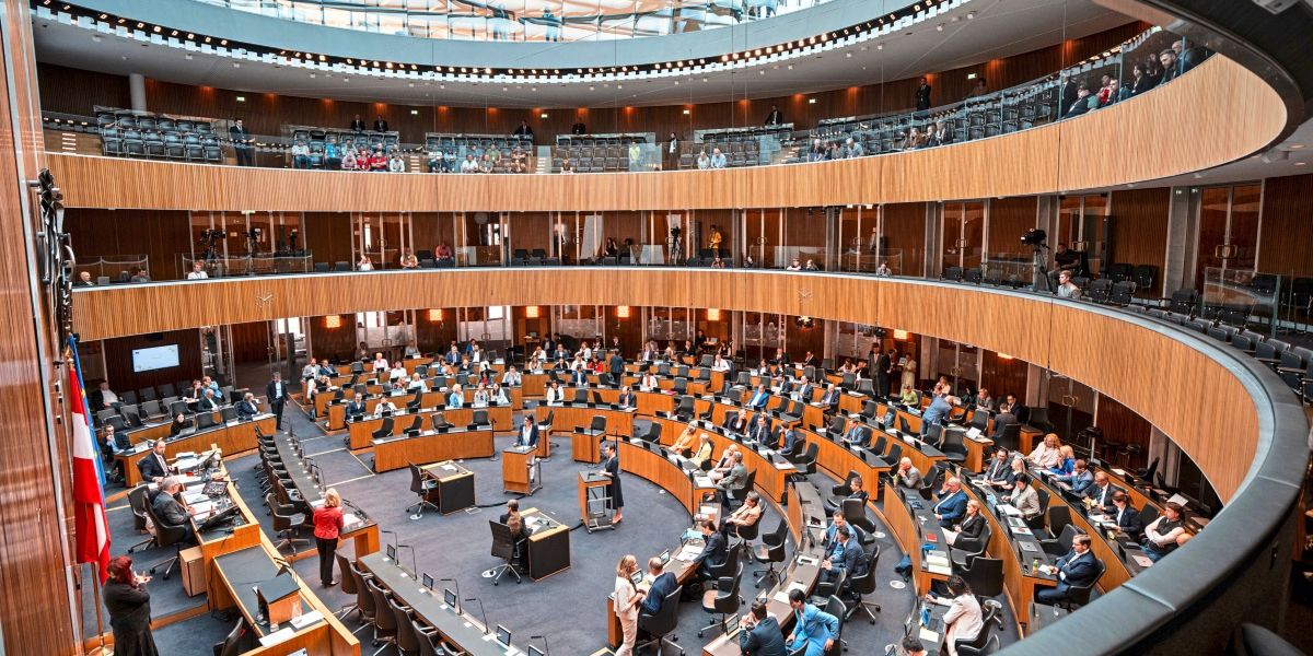 Regierung will erneut Nulllohnrunde im Bund - Österreich