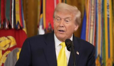 Trump executive order gives politicians control over all federal grants, alarming researchers