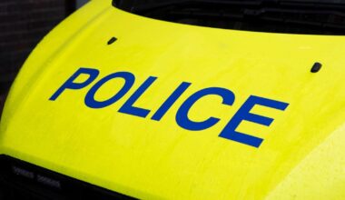 Public asked to avoid area of Cardiff amid police incident