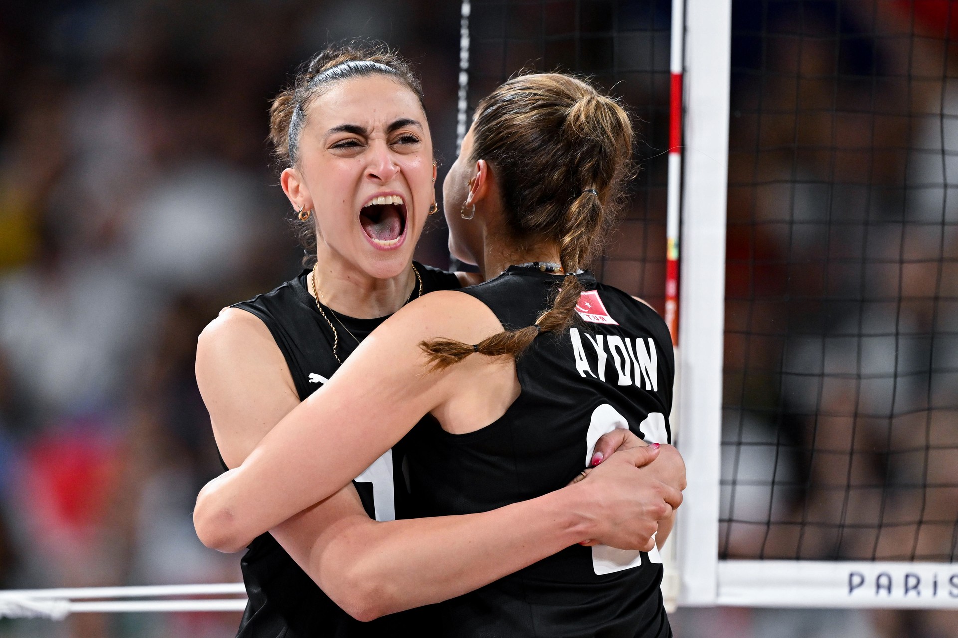 Turkish women's volleyball team's setter Elif Sahin celebrates after a point during the women's preliminary round Pool C volleyball match against Dominican Republic during the Paris 2024 Olympic Games in Paris, France, August 1, 2024. (AA Photo)