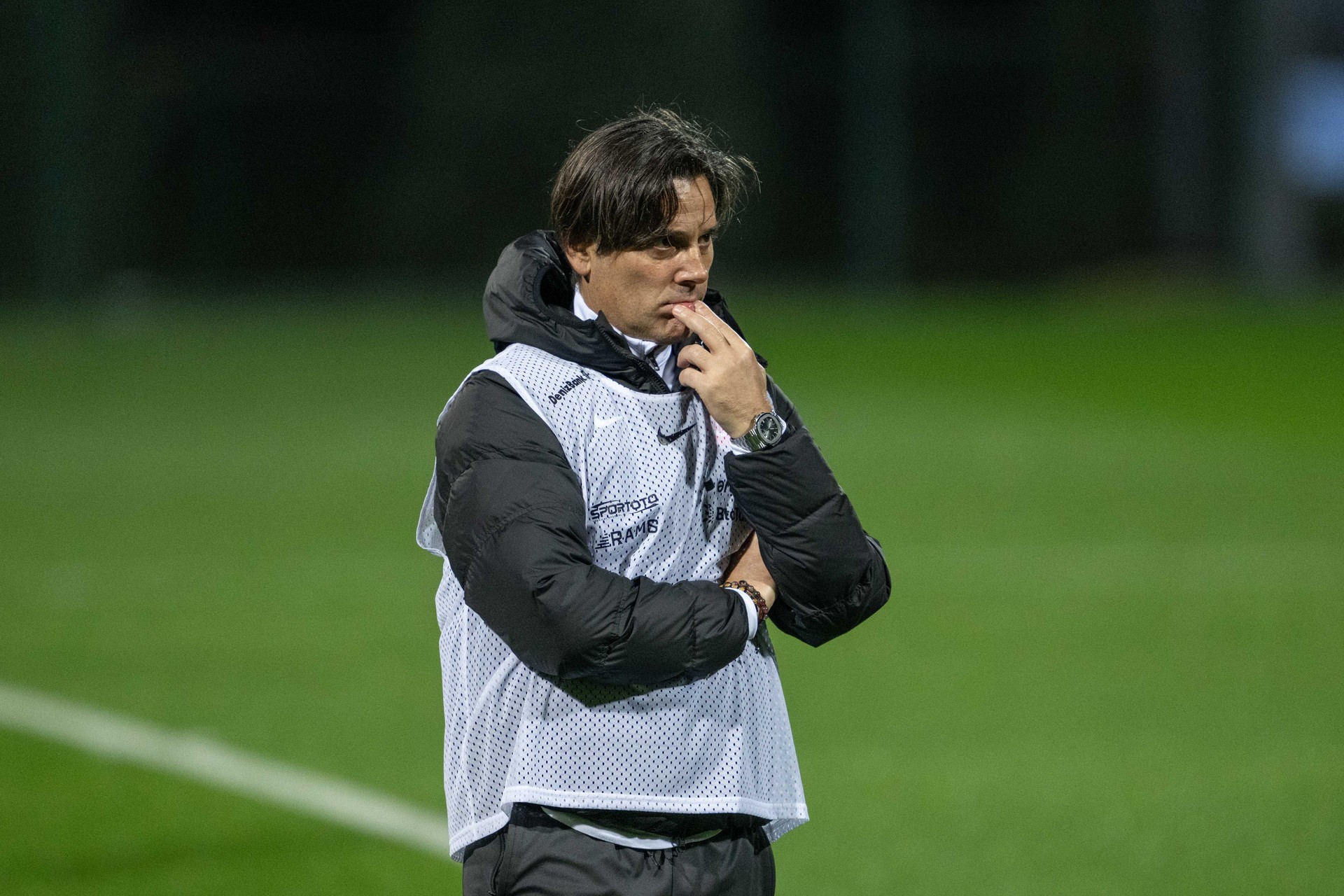 Head Coach of Turkiye Vincenzo Montella leads a training session ahead of UEFA Nations B League Group 4 football match against Wales at TFF Hasan Dogan National Teams Camp and Training Facilities in Istanbul, Türkiye, November 11, 2024. (AA Photo)