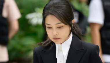 Arrest Warrant Sought For South Korea's Ex-first Lady Kim