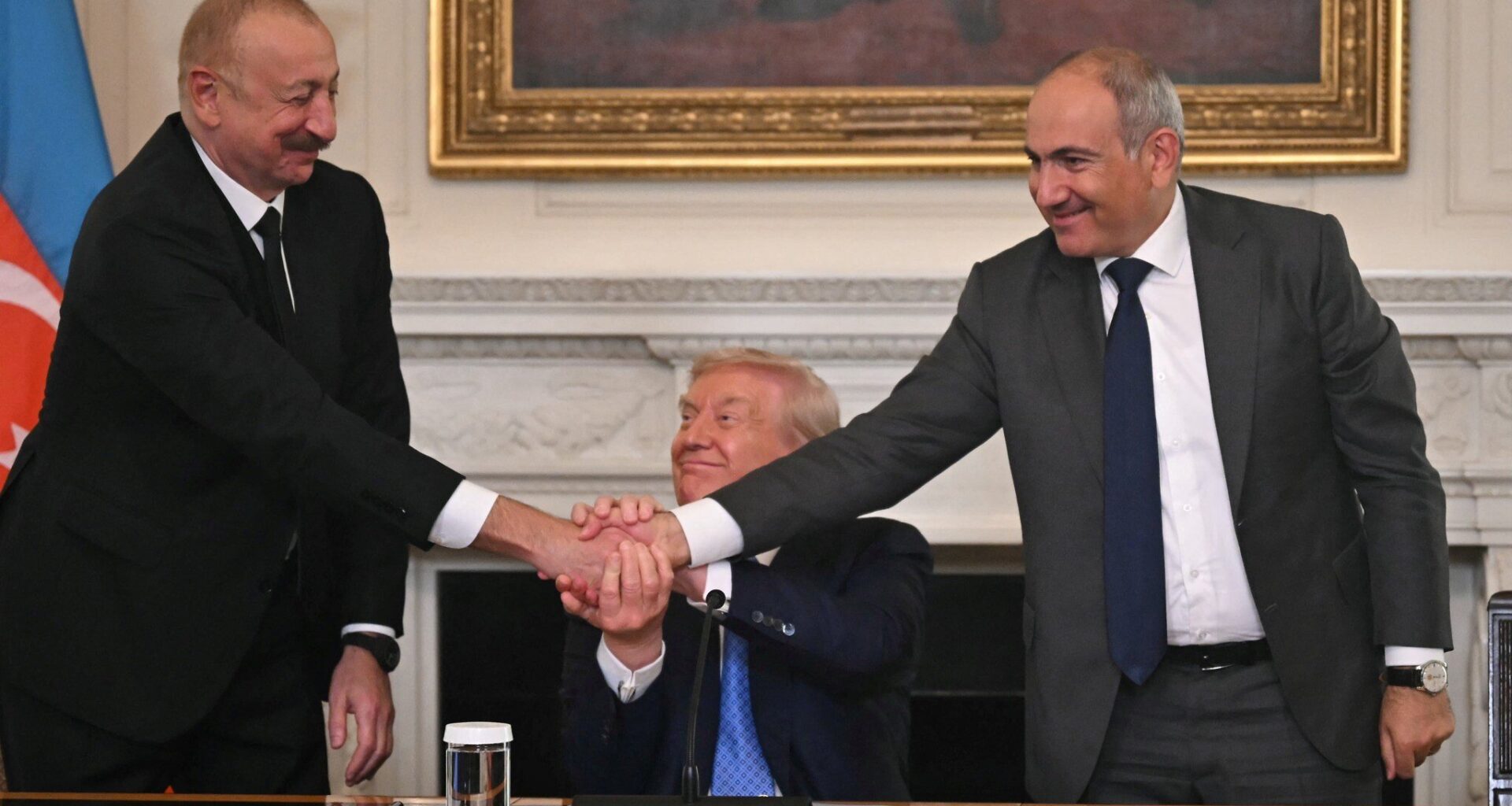 Azerbaijan and Armenia sign peace agreement at White House