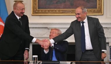 Azerbaijan and Armenia sign peace agreement at White House