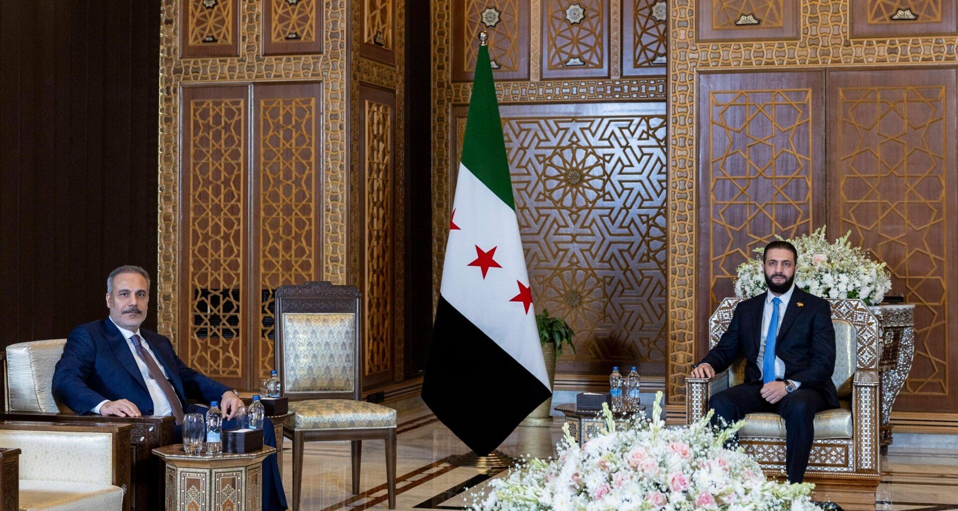 Visiting Damascus, Turkish FM pledges to deepen ties with Syria, blasts IDF actions
